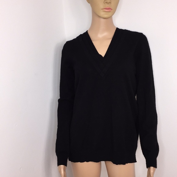 Sezane Sweaters - Sezane V neck sweater